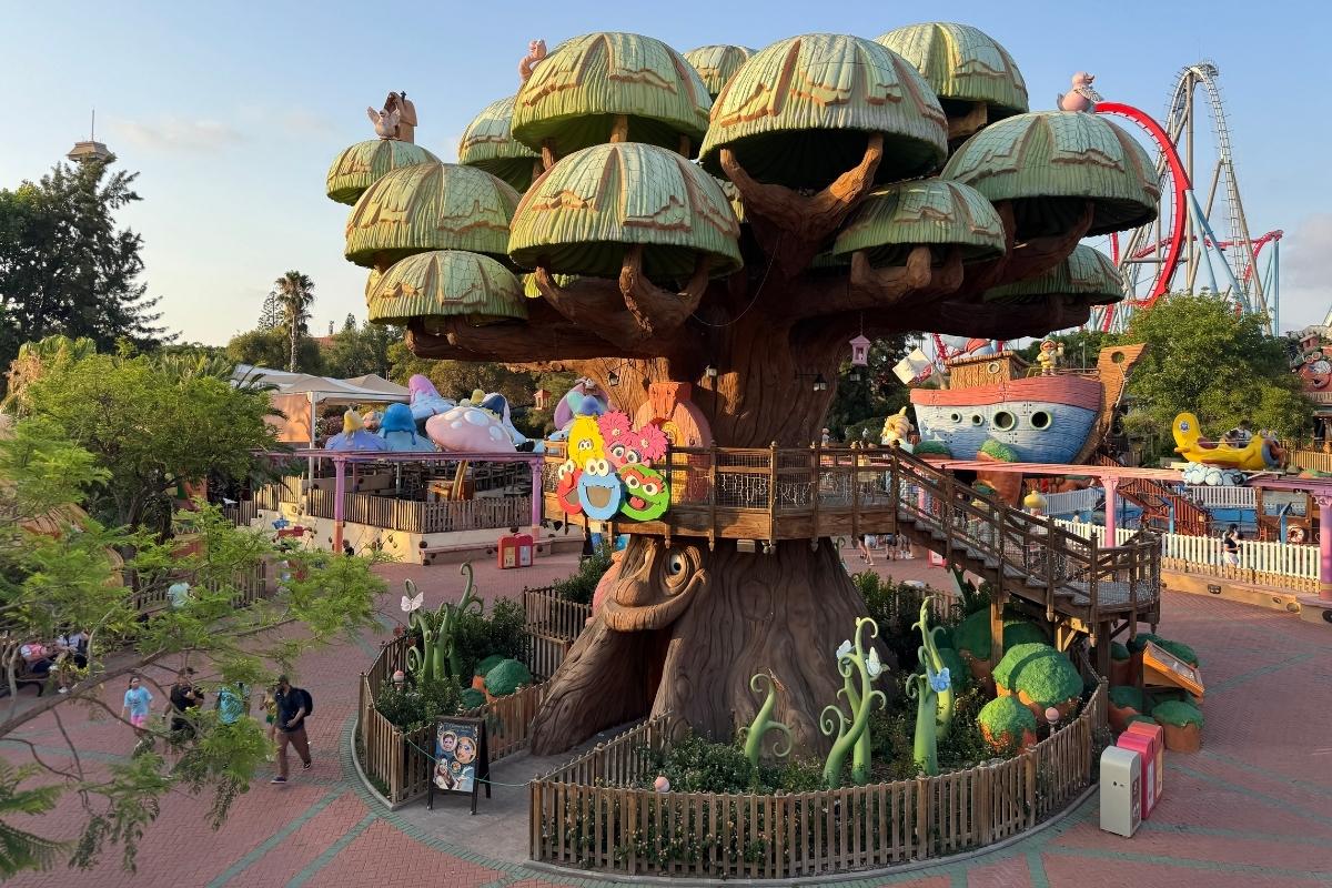 View of the Sesame Street area of PortAventura at sunset from the Coco Piloto ride